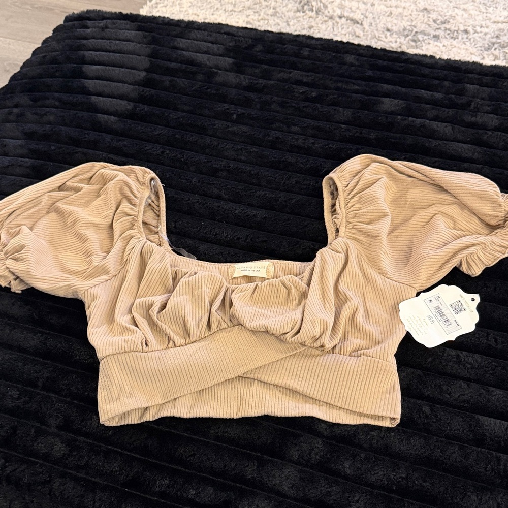 Altar'd State Beige Puff Sleeve Crop Top